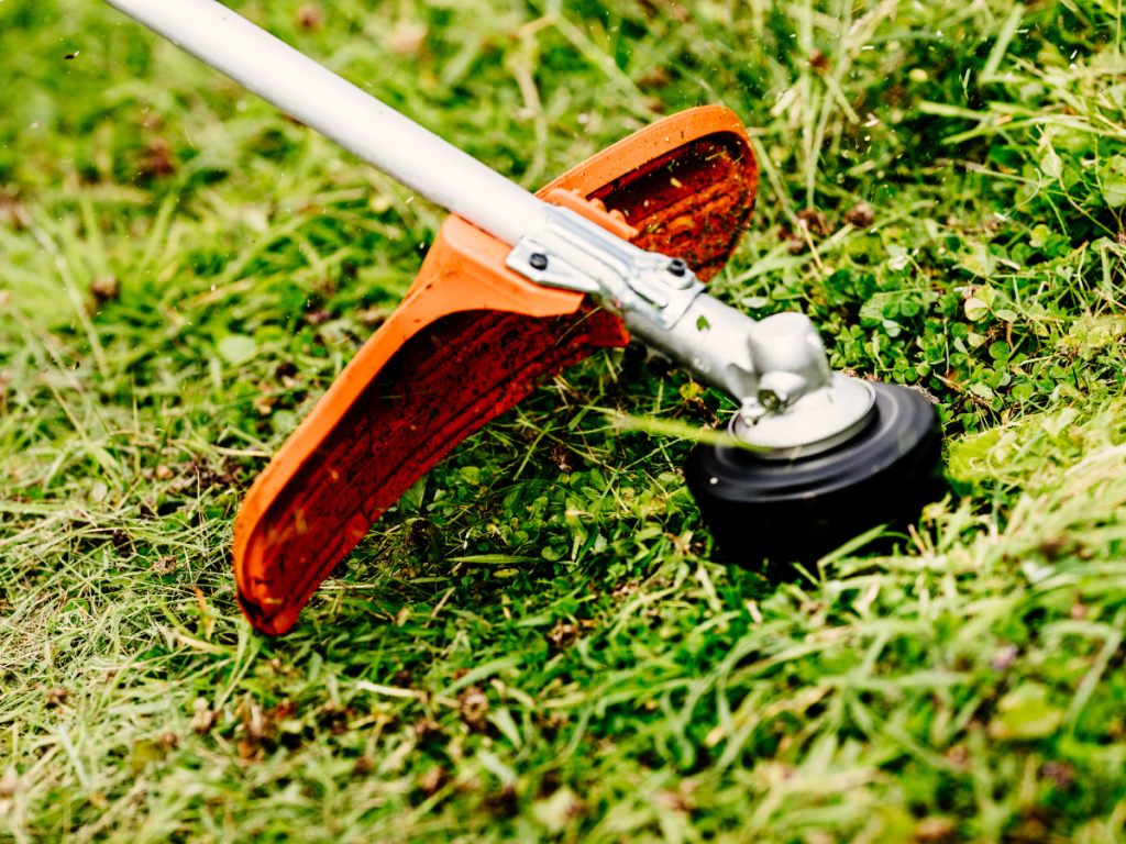How to Choose The Best Lawn Trimmer | MowShop