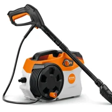 Stihl REA 100 pressure washer showing the 3-in-1 nozzle