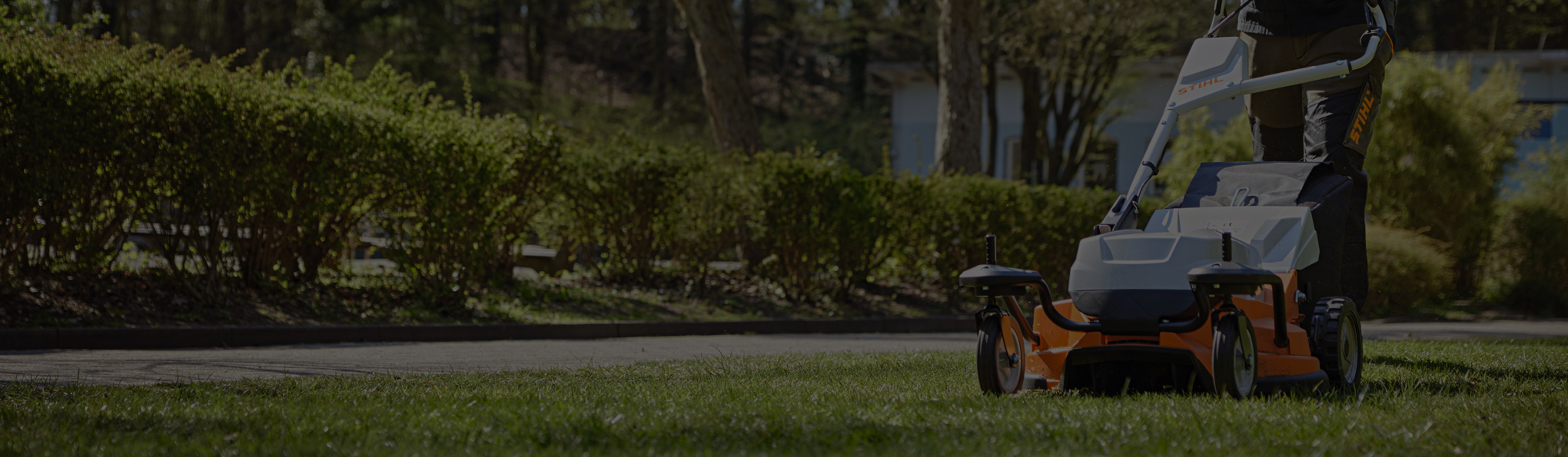 <span class="green">AUTUMN SALE</span><br><span>SAVE UP TO <span class="green">30%</span></span> 