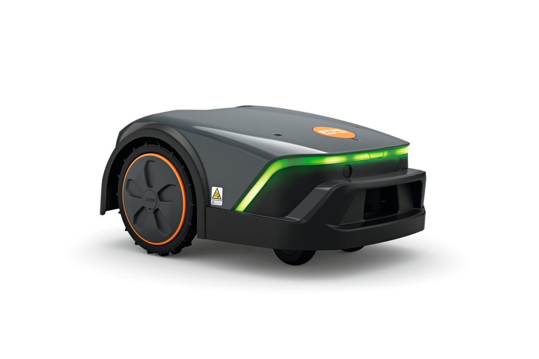 Stihl iMOW 4 EVO Robotic Lawn Mower